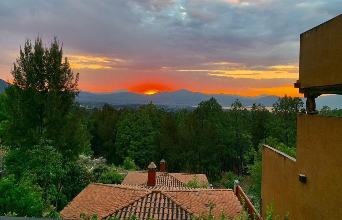 Hotel Brisas De Sol à Pátzcuaro Extérieur photo