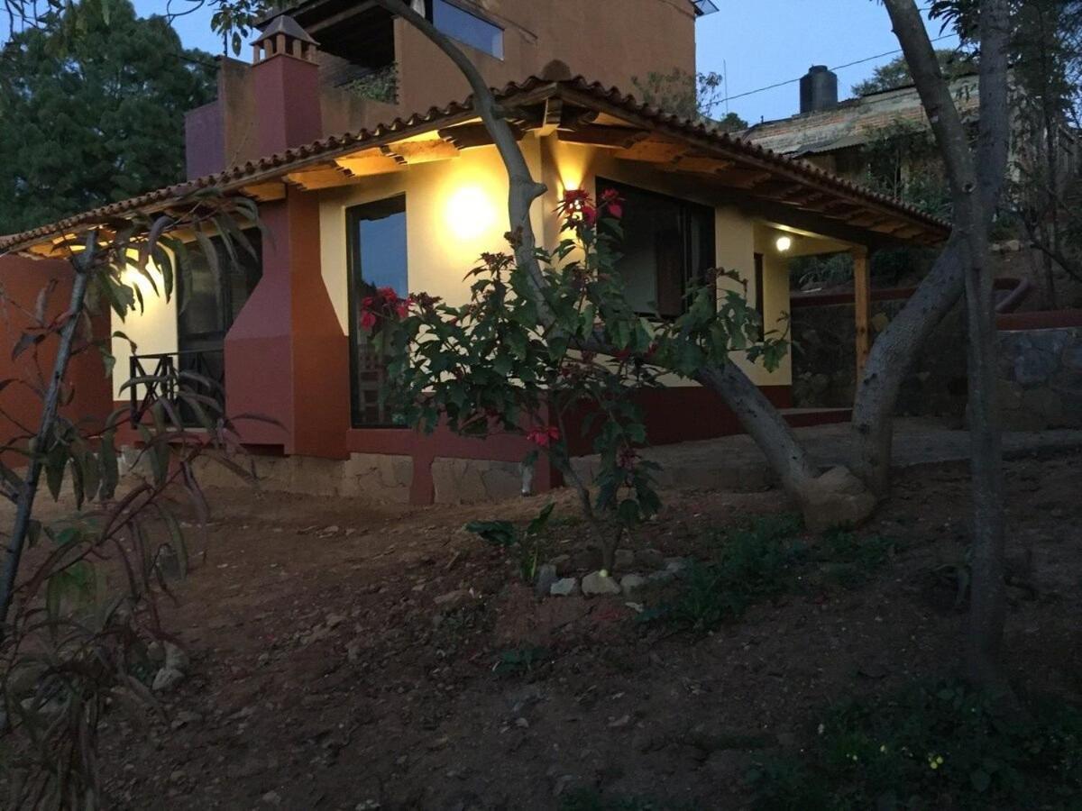 Hotel Brisas De Sol à Pátzcuaro Extérieur photo