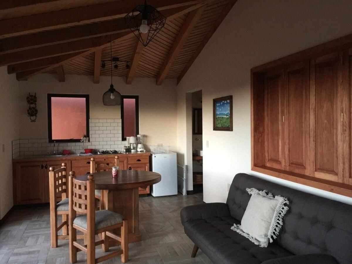 Hotel Brisas De Sol à Pátzcuaro Extérieur photo